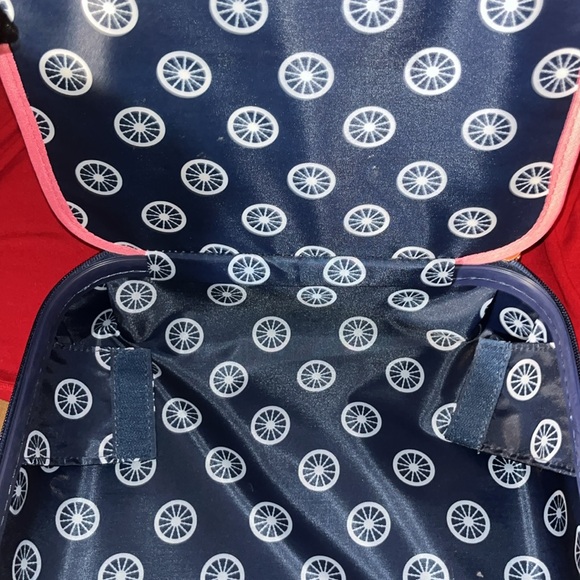 Chariot - Picture 11 of 12